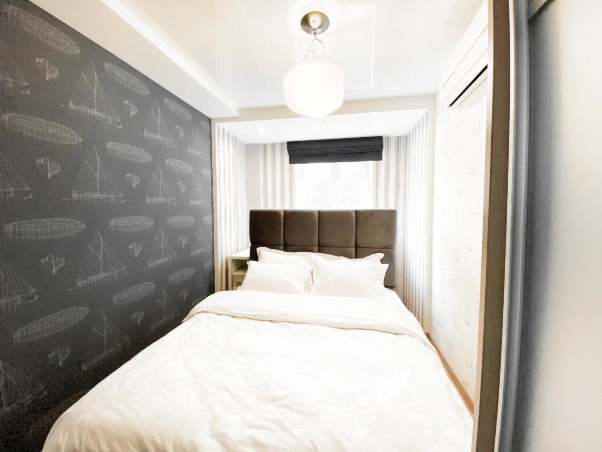 2-Bedroom Apartment Most City Area, Ekaterynoslav Square 드네프로페트로프스크 외부 사진