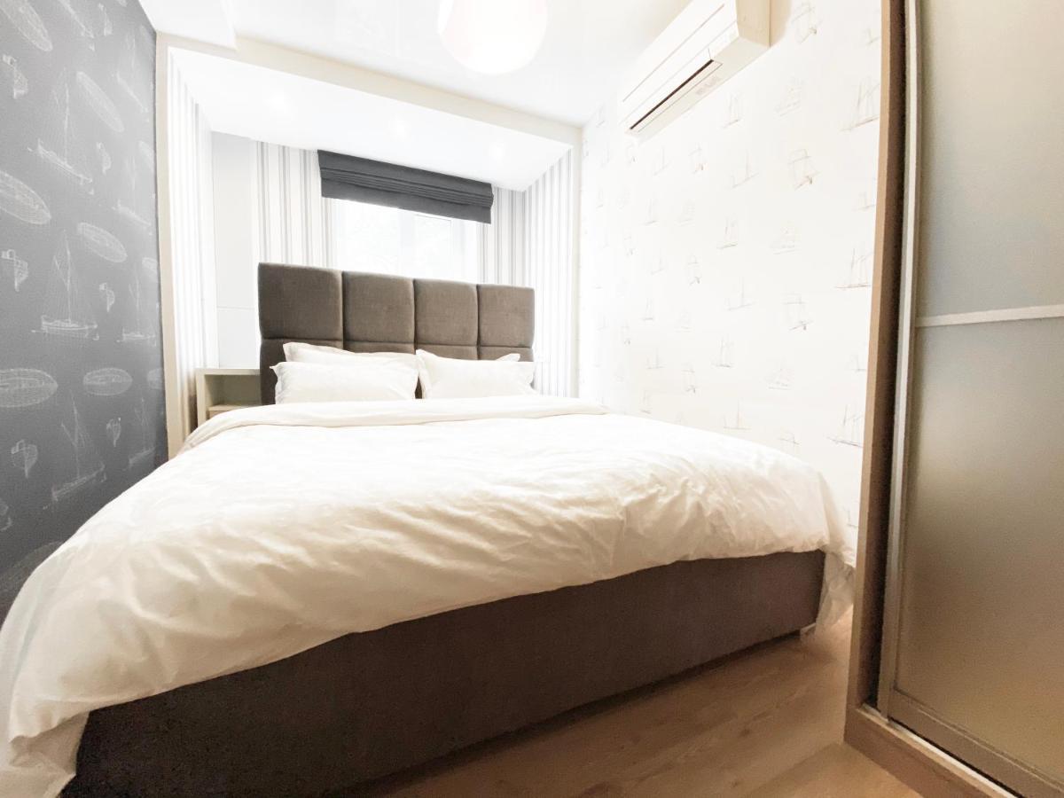 2-Bedroom Apartment Most City Area, Ekaterynoslav Square 드네프로페트로프스크 외부 사진